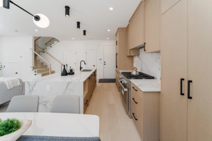 Breakfast Nook Photo of 968 W 17th Avenue, Vancouver, BC
