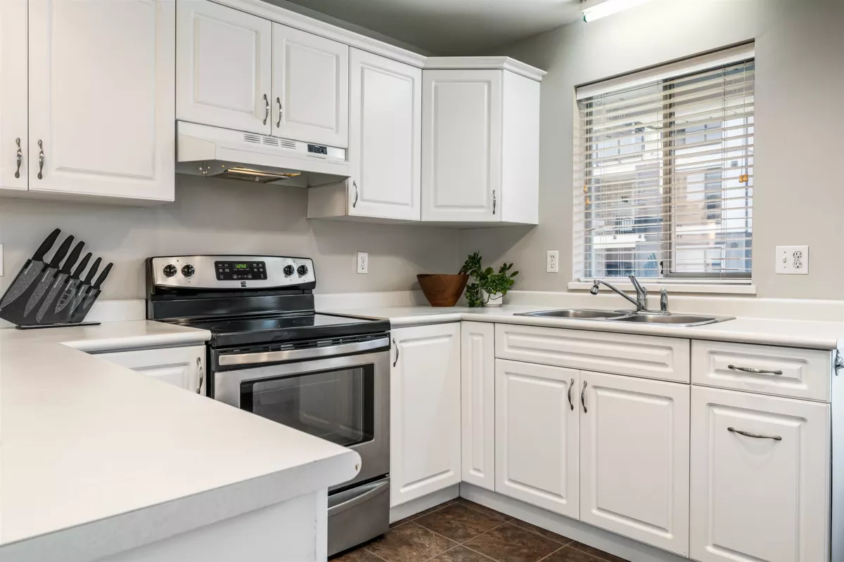 Pantry Photo of 210 45660 Knight Road, Chilliwack, BC