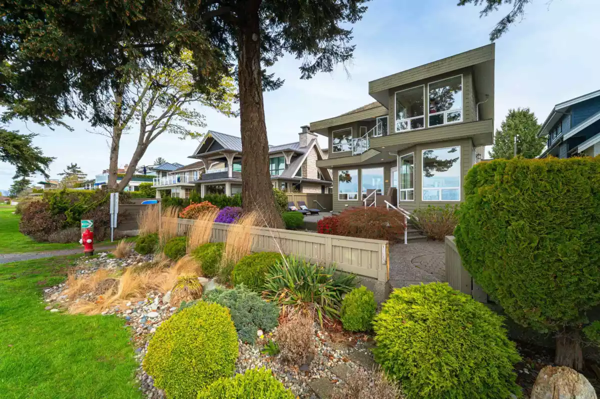 Exterior Front Photo of 2810 O'hara Lane, Surrey, BC