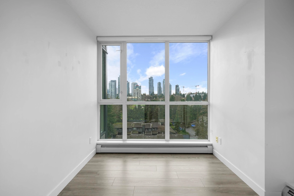 Mudroom Photo of 908 13380 108 Avenue, Surrey, BC