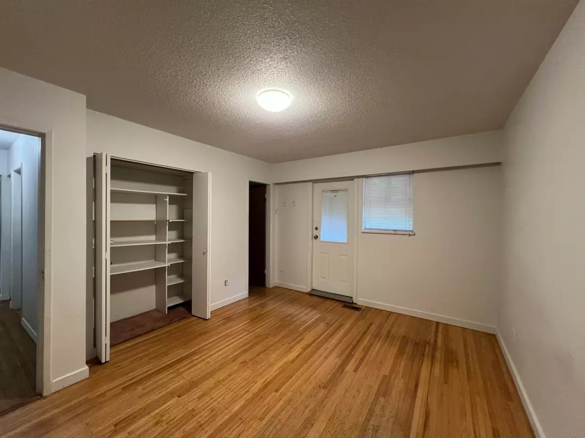 Primary Bathroom Photo of 10879 144a Street, Surrey, BC