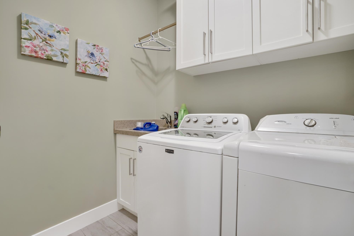 Front Yard Photo of 102 4595 Sumas Mountain Road, Abbotsford, BC