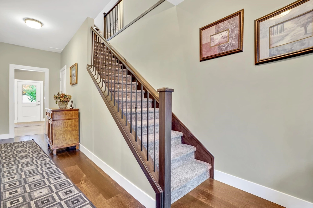 Walk-In Closet Photo of 102 4595 Sumas Mountain Road, Abbotsford, BC