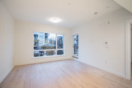 205 8428 Park Road, Richmond, BC, Richmond — Apartment/Condo for sale