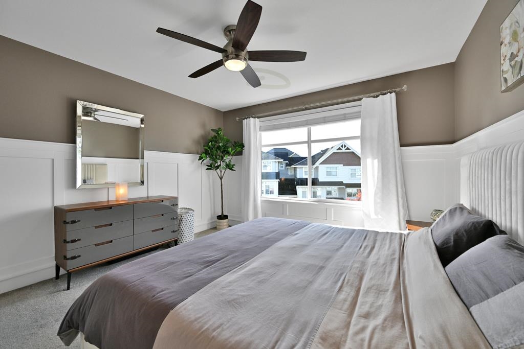 Hallway Photo of 15 7198 179 Street, Surrey, BC