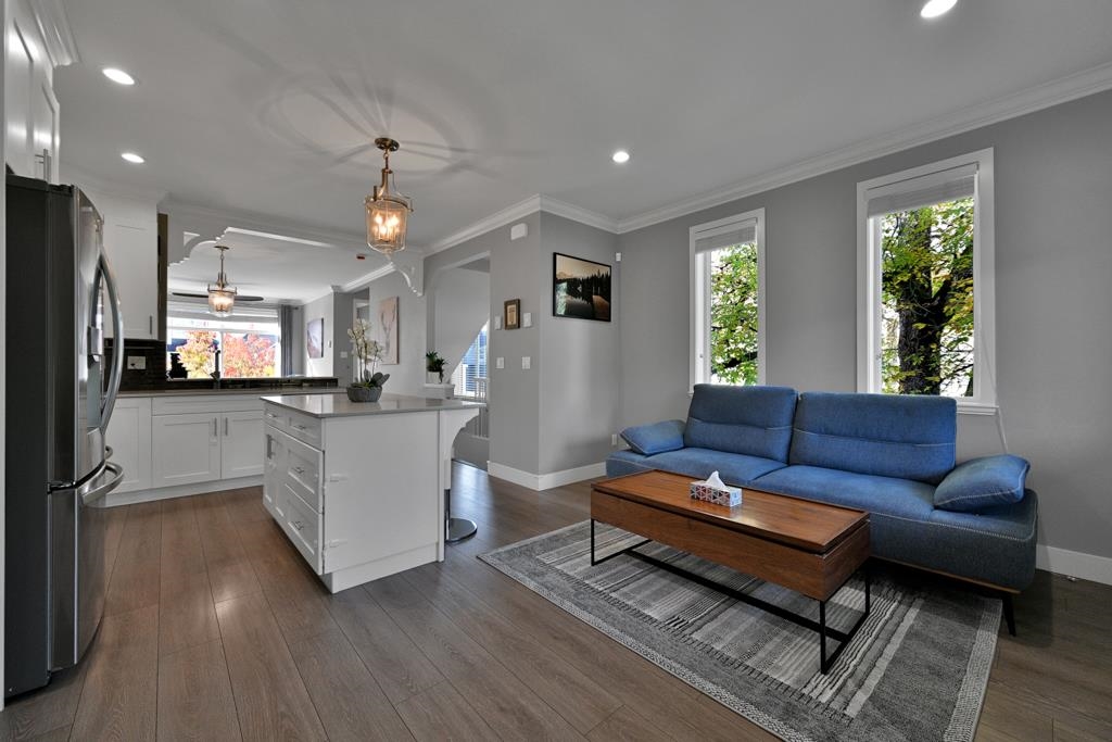 Walk-In Closet Photo of 15 7198 179 Street, Surrey, BC