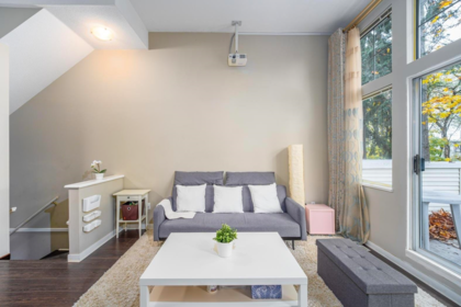 1 3586 Rainier Place, Vancouver, BC