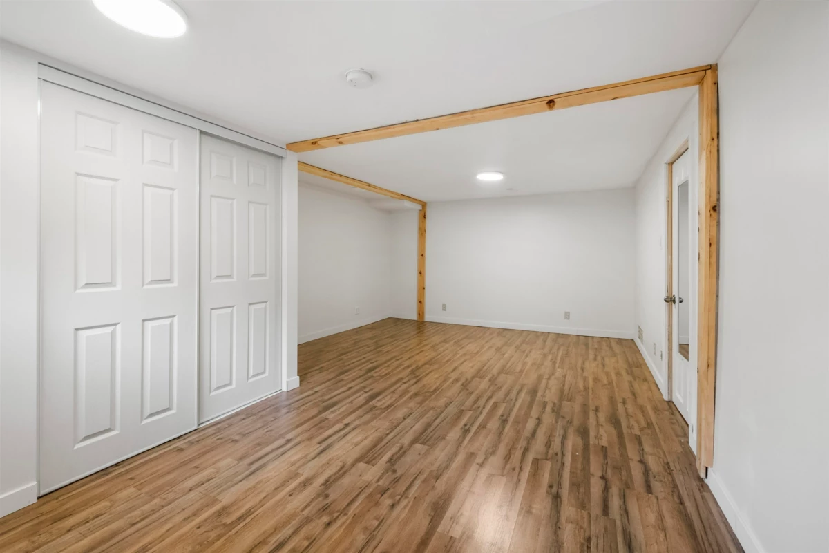 Swimming Pool Photo of 2827 Cambridge Street, Abbotsford, BC