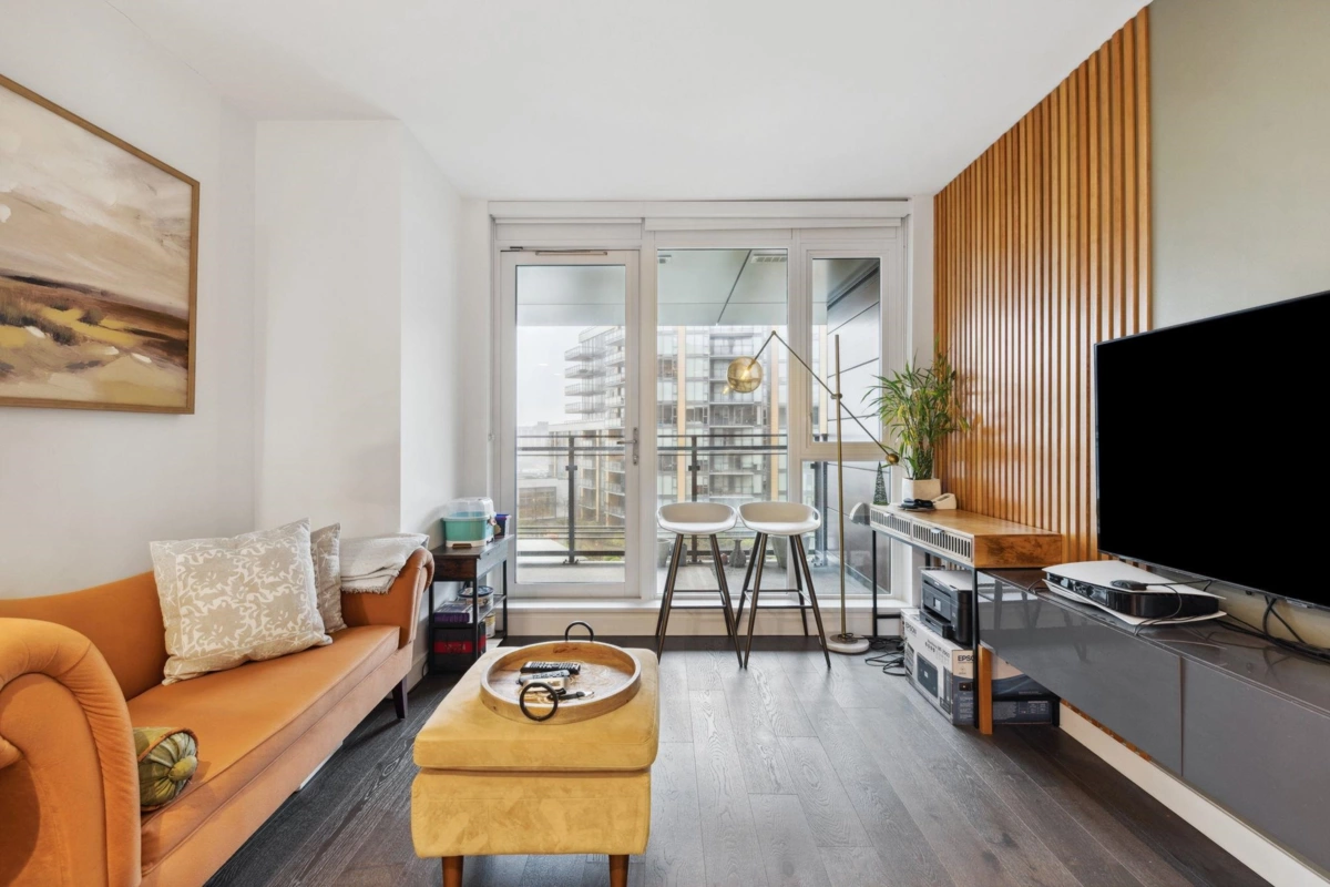 Dining Area Photo of 911 8199 Capstan Way, Richmond, BC