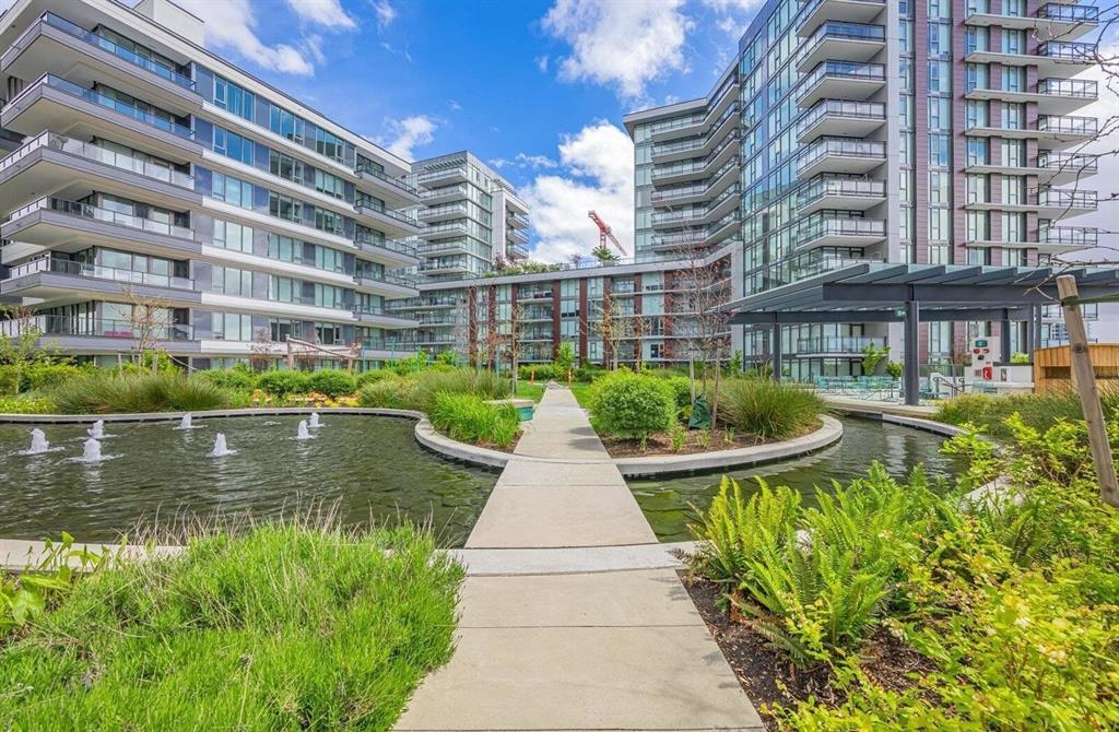 Garden / Landscaping Photo of 911 8199 Capstan Way, Richmond, BC