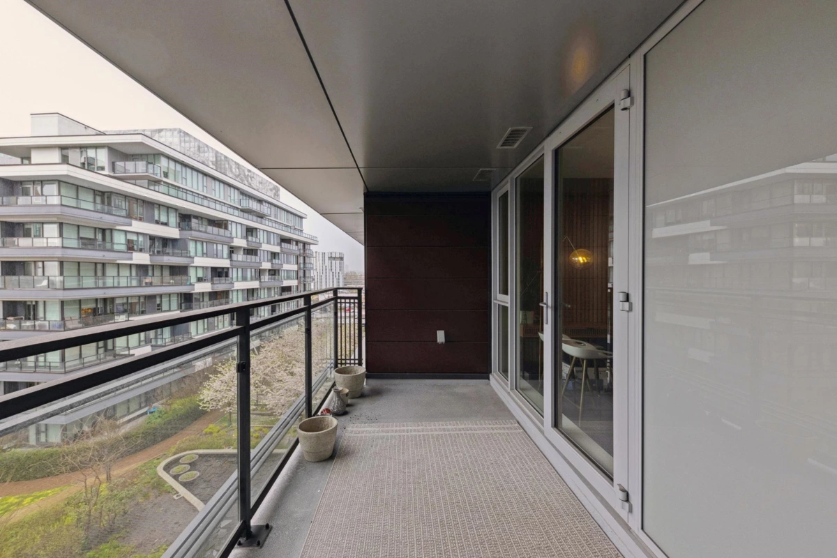 Staircase Photo of 911 8199 Capstan Way, Richmond, BC
