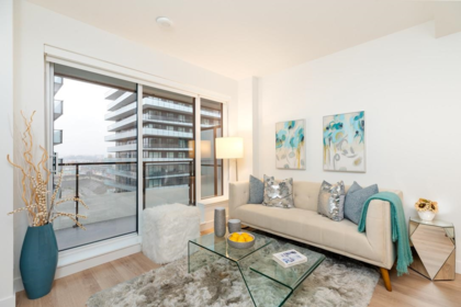 901 7977 Lansdowne Road, Richmond, BC, Richmond — Apartment/Condo for sale