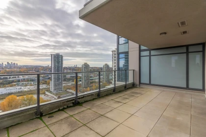 Breakfast Nook Photo of 2302 2077 Rosser Avenue, Burnaby, BC