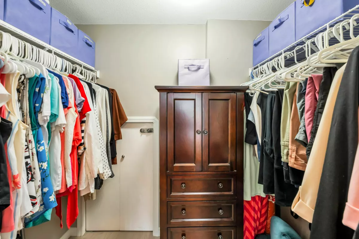 Basement Recreation Room Photo of 43 34250 Hazelwood Avenue, Abbotsford, BC