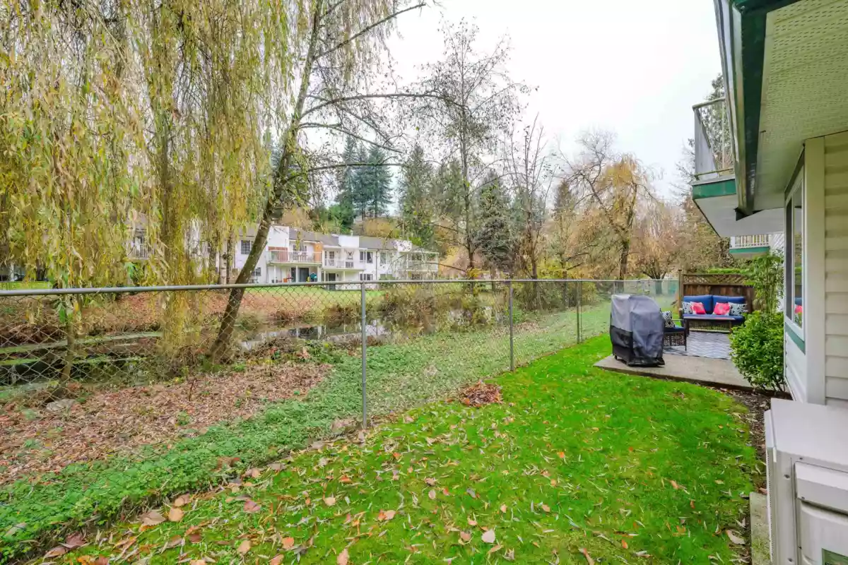Swimming Pool Photo of 43 34250 Hazelwood Avenue, Abbotsford, BC