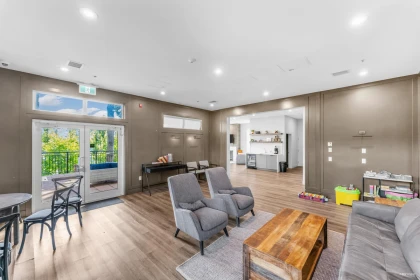 Hallway Photo of 134 9718 161a Street, Surrey, BC