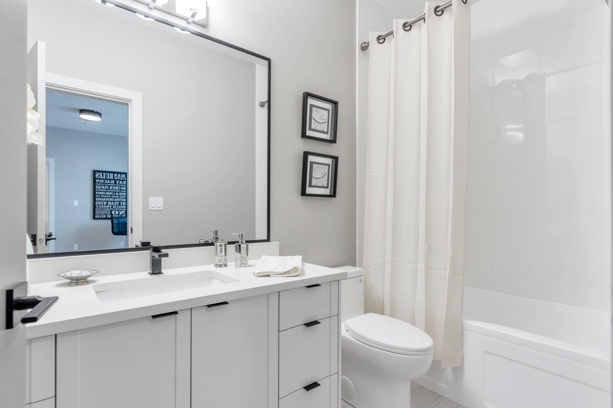 Front Yard Photo of 24417 Jenewein Drive, Maple Ridge, BC