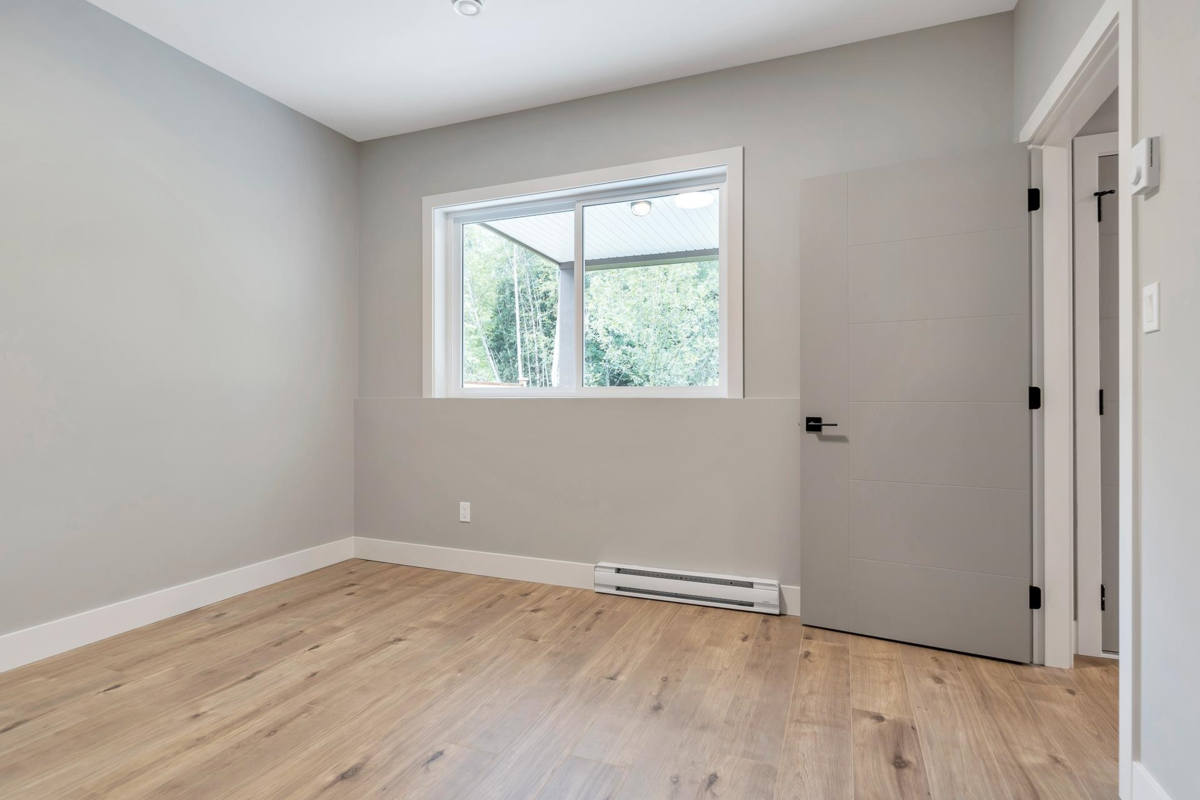 Outdoor Deck Photo of 24417 Jenewein Drive, Maple Ridge, BC