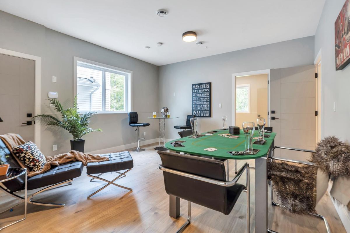 Staircase Photo of 24417 Jenewein Drive, Maple Ridge, BC