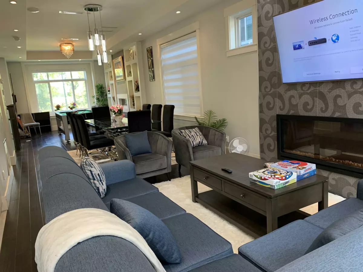 Kitchen Photo of 7380 Ontario Street, Vancouver, BC