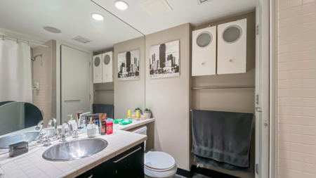 Basement Recreation Room Photo of 306 1072 Hamilton Street, Vancouver, BC
