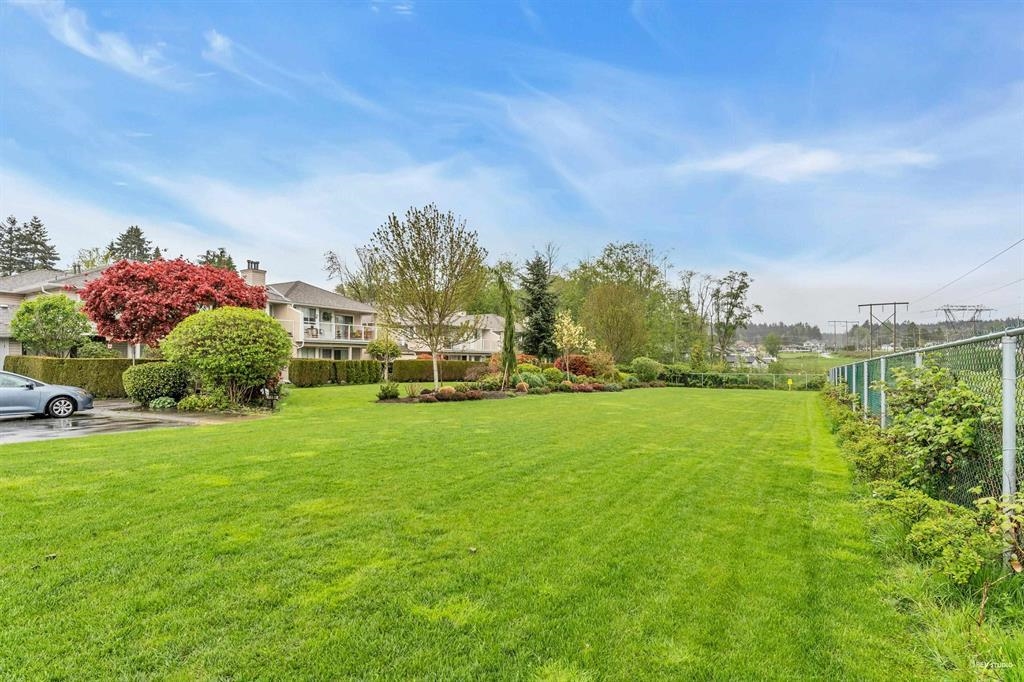 Outdoor Deck Photo of 104 9310 King George Boulevard, Surrey, BC