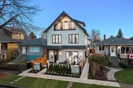 2 546 E 46th Avenue, Vancouver, BC