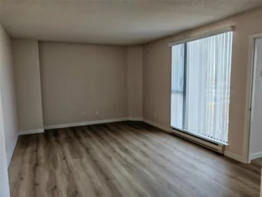 807 8246 Lansdowne Road, Richmond, BC, Richmond — Apartment/Condo for sale