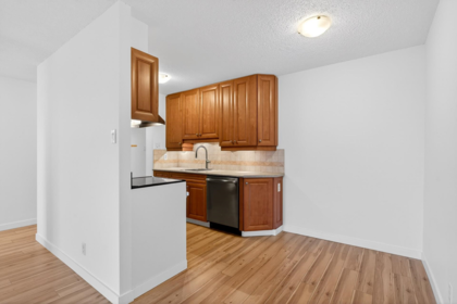 1306 2016 Fullerton Avenue, North Vancouver, BC