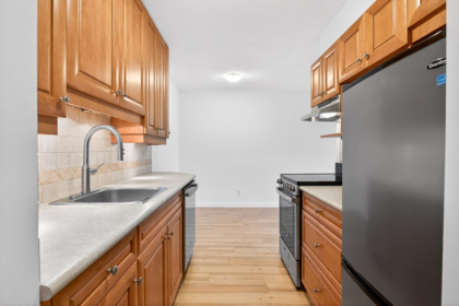 Pantry Photo of 1306 2016 Fullerton Avenue, North Vancouver, BC