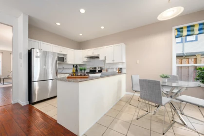 Breakfast Nook Photo of 10231 Cambie Road, Richmond, BC
