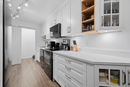 212 2620 Fromme Road, North Vancouver, BC, Lynn Valley — 2 bed apartment/condo for sale