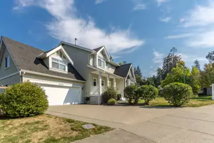 35725 Ledgeview Drive, Abbotsford, BC, Abbotsford — Single Family Residence for sale