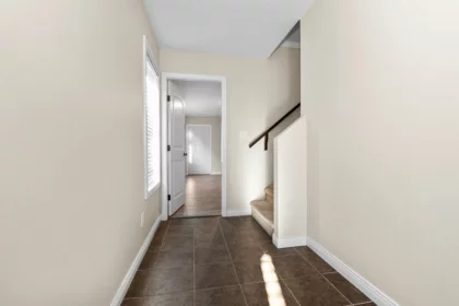 Basement Recreation Room Photo of 46151 Third Avenue, Chilliwack, BC