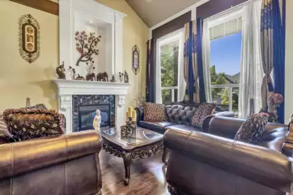 Breakfast Nook Photo of 14706 63 Ave, Surrey, BC