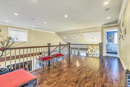 Staircase Photo of 14706 63 Ave, Surrey, BC