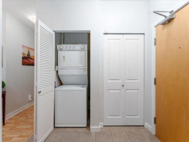 Guest Bathroom Photo of 107 675 Park Crescent, New Westminster, BC