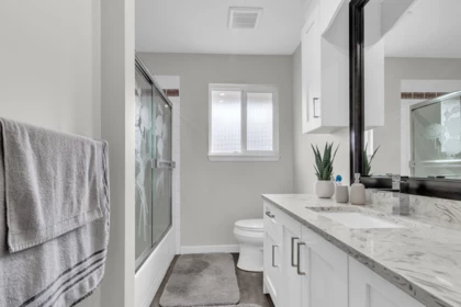 Powder Room Photo of 31643 Pinnacle Place, Abbotsford, BC