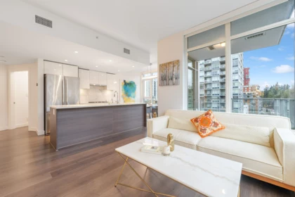 808 3557 Sawmill Crescent, Vancouver, BC, Vancouver — Apartment/Condo for sale