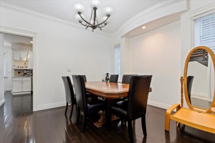 Breakfast Nook Photo of 24680 103a Avenue, Maple Ridge, BC