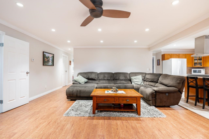 Hallway Photo of 23368 124 Avenue, Maple Ridge, BC