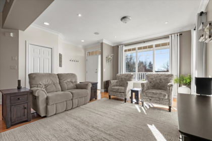 35379 Kinloch Place, Abbotsford, BC, Abbotsford — Single Family Residence for sale