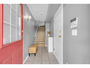 Entry Foyer Photo of 3 14877 58 Avenue, Surrey, BC