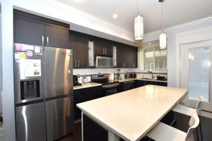 Primary Bathroom Photo of 15 14877 60 Avenue, Surrey, BC