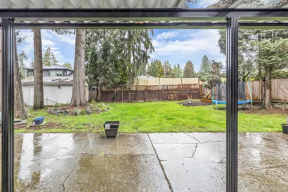 Swimming Pool Photo of 11199 92a Avenue, Delta, BC