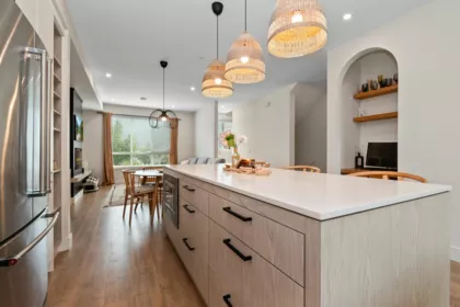 Kitchen Island Photo of 41 45500 Campus Drive, Chilliwack, BC
