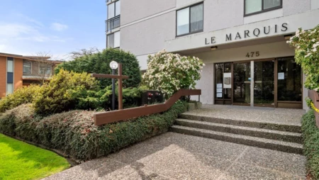 Fitness Center Photo Near 401 475 13th Street, West Vancouver, BC