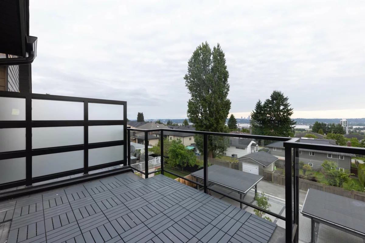 Basement Recreation Room Photo of 102 914 Rochester Avenue, Coquitlam, BC