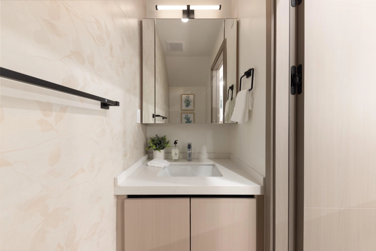 Bedroom 2 Photo of 102 914 Rochester Avenue, Coquitlam, BC