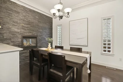 Kitchen Island Photo of 21657 92b Avenue, Langley, BC